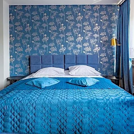 Komfort Aparthotel 3*