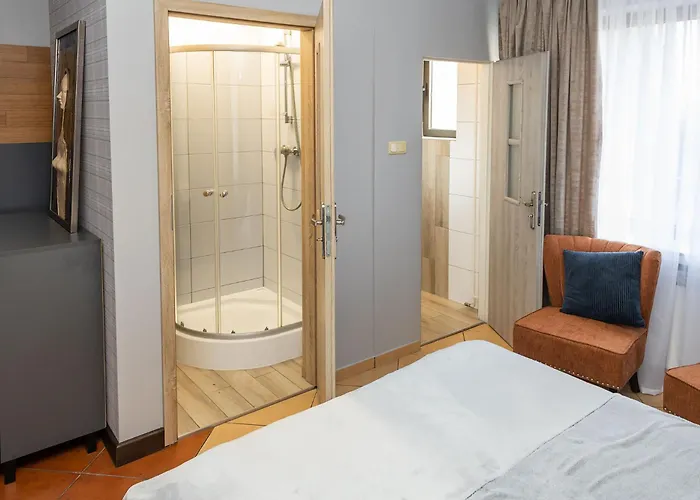 Komfort Aparthotel 3*