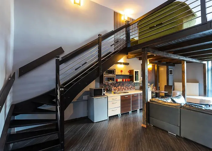 Aparthotel Komfort 3*